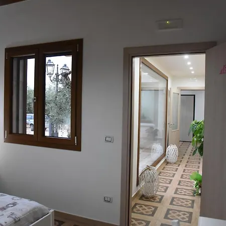 Madam Bed & Breakfast