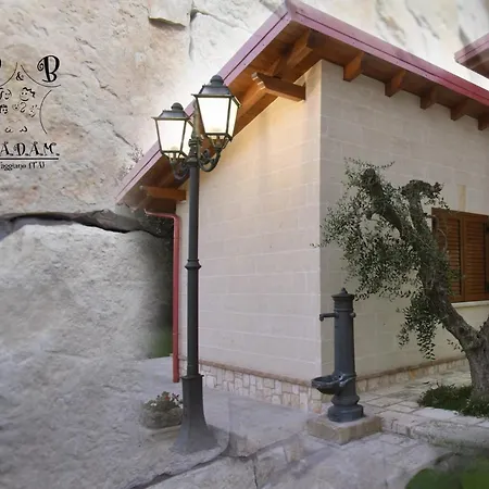 Bed & Breakfast Madam 3*