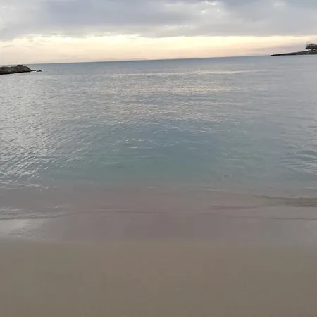 Alojamento de Acomodação e Pequeno-almoço Madam 3*